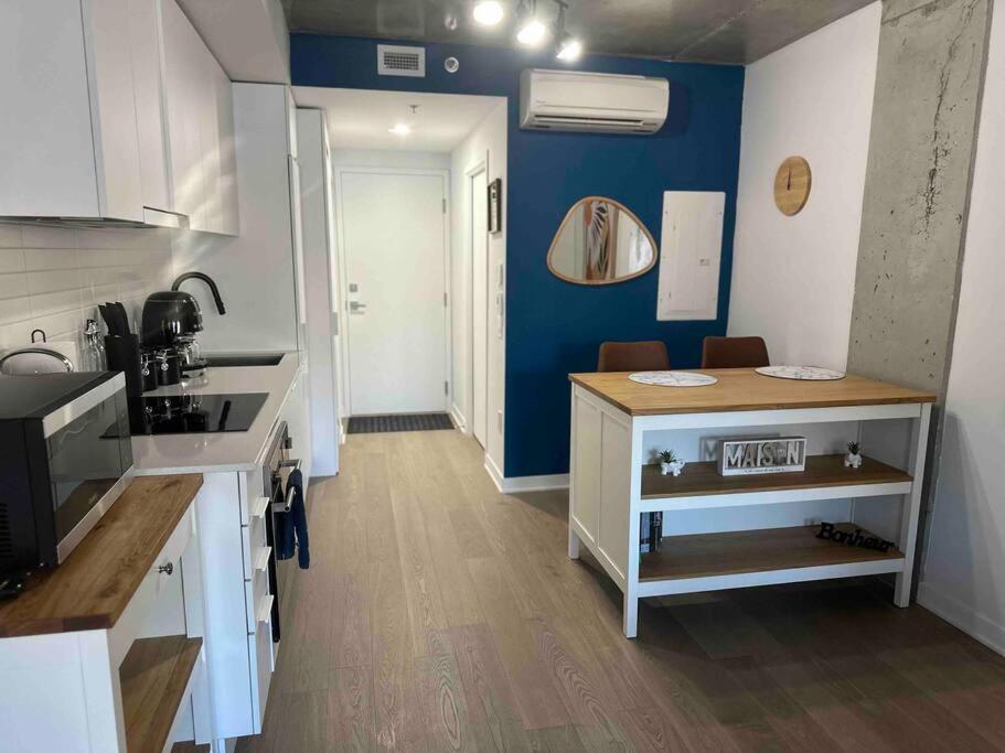 Apartamento Bel Au Centre-ville Montreal
